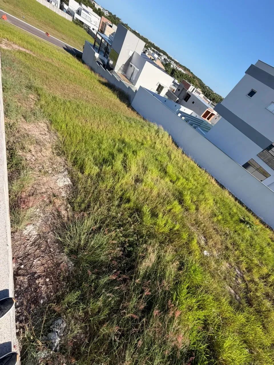 LOTE NO CONDOMÍNIO JARDINS VENEZA - Foto 2