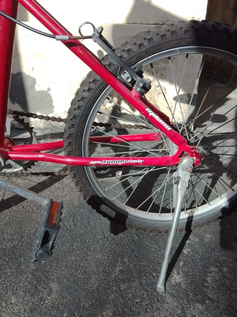 Bicicleta Zummi Milano aro 20 vermelha e branca - Foto 2