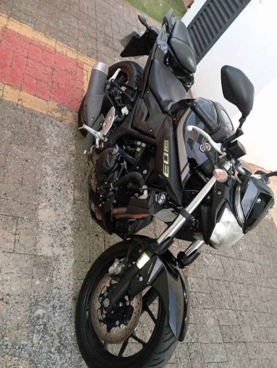 MT-03 Preta 321cc 2020 - Foto 5