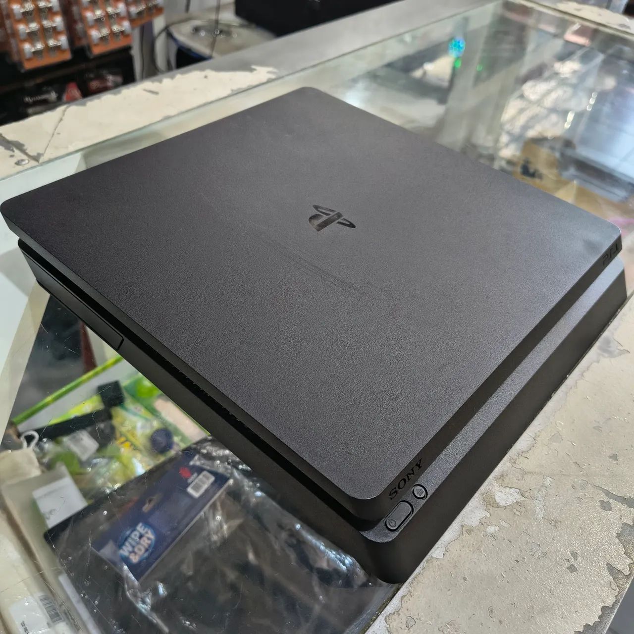 PS4 1TB com Controle original  - Foto 4