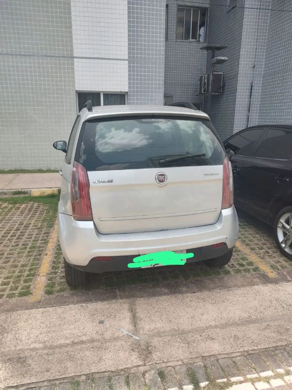 Fiat Idea Attractive 1.4 Fire Flex 8V 5P 2012 - Foto 4