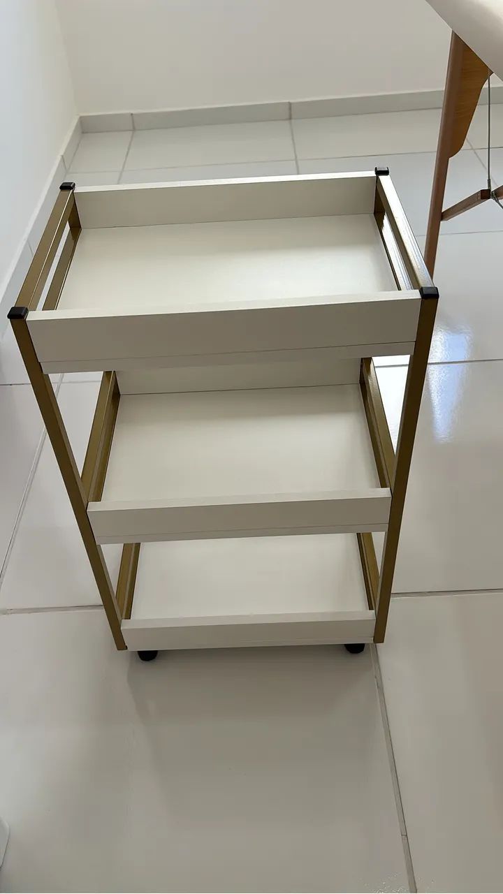 Carrinho auxiliar branco  - Foto 2