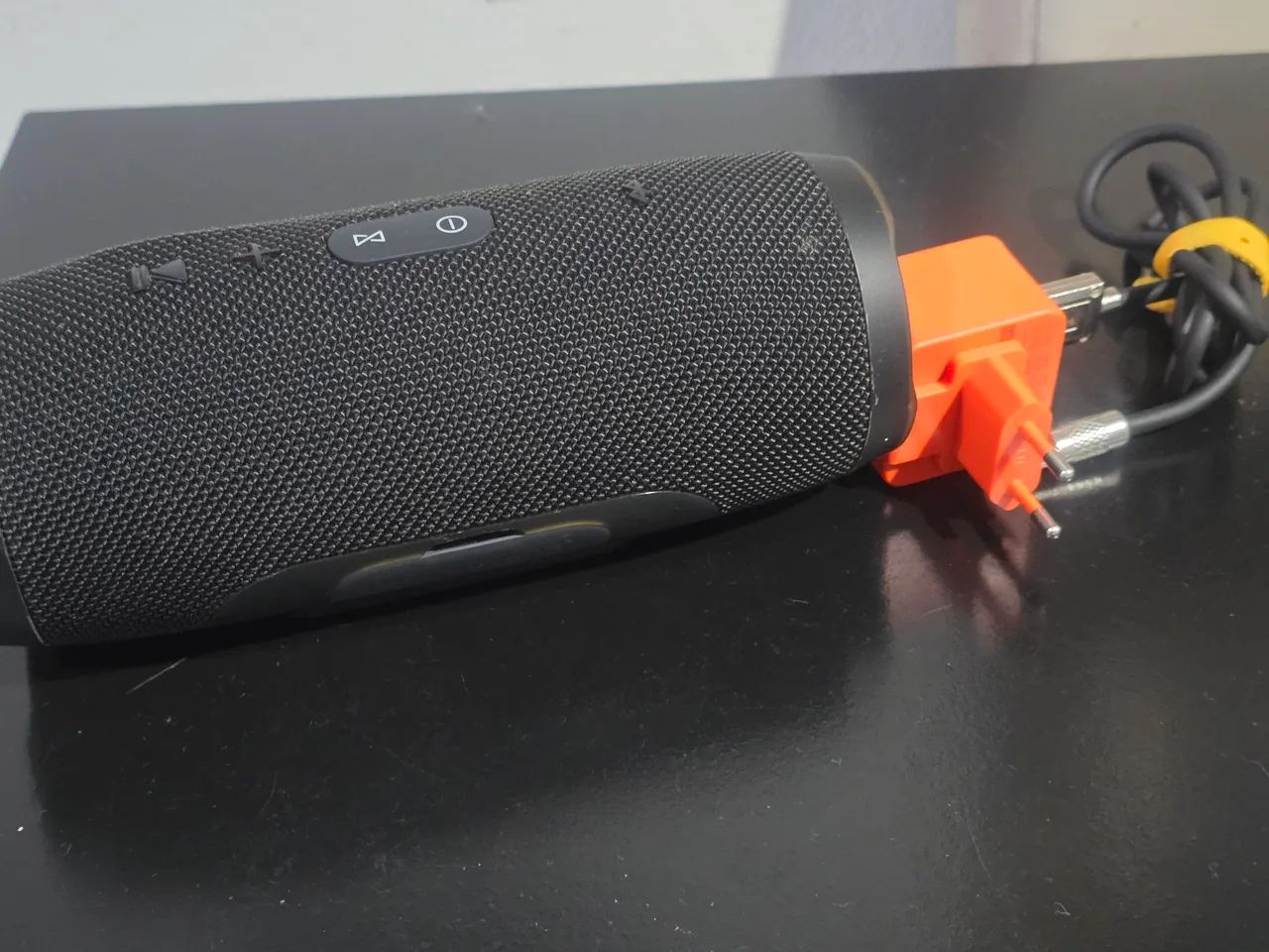 Caixa Bluetooth JBL Charge 3 impecável  - Foto 3