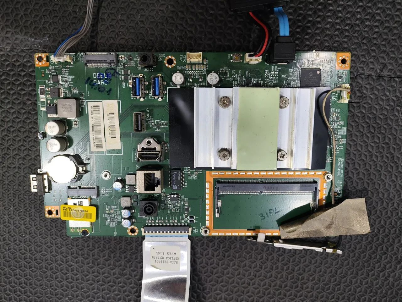 Placa mãe LG ALL in one 22v280