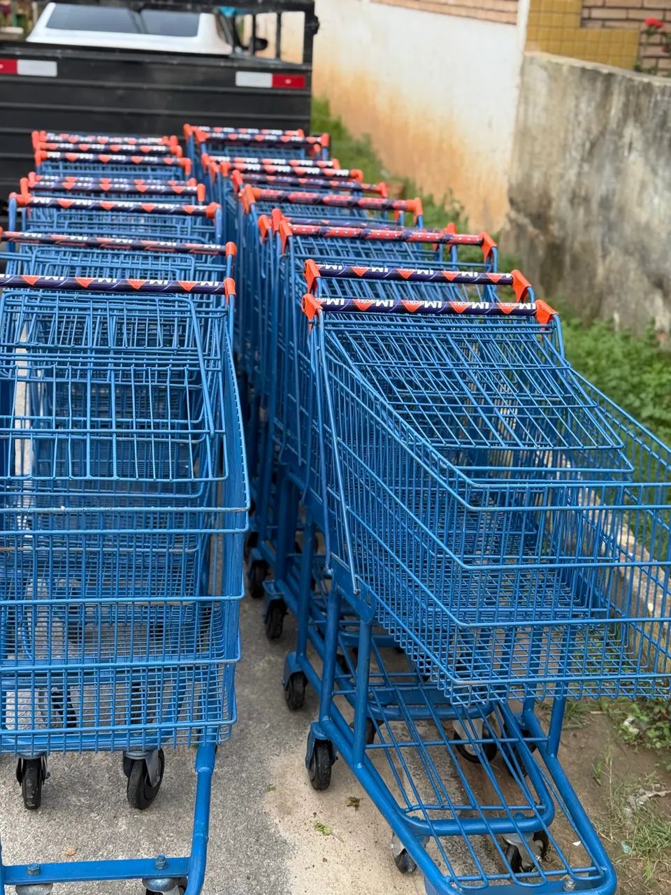 Carrinhos de supermercados  - Foto 4