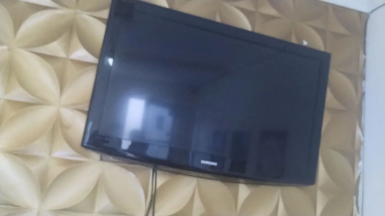 Vendo tv de 42 polegadas 