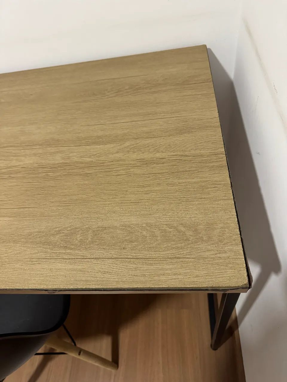 Mesa de computador com cadeira  - Foto 2
