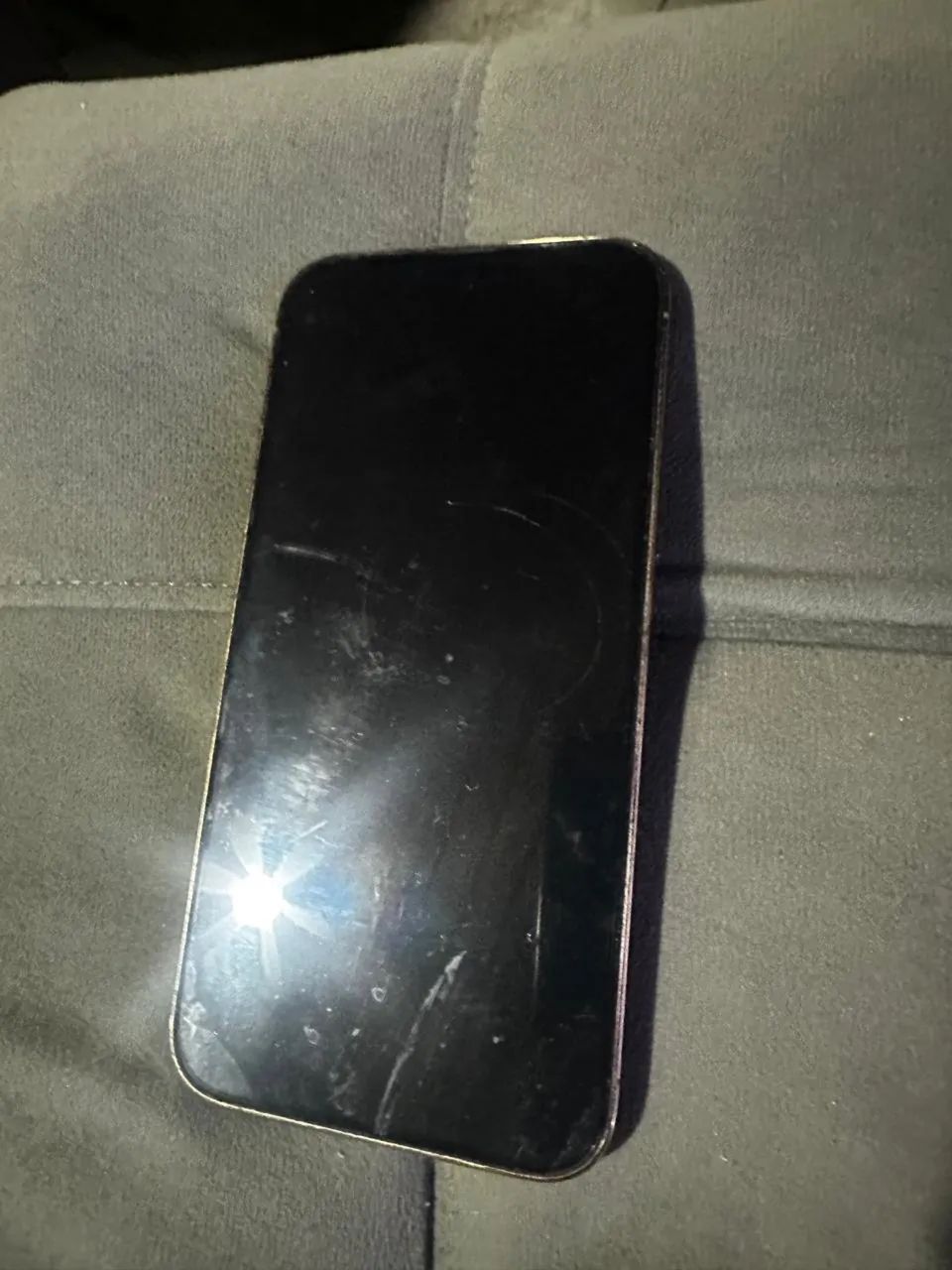 Cel Ifone 13 pro Max