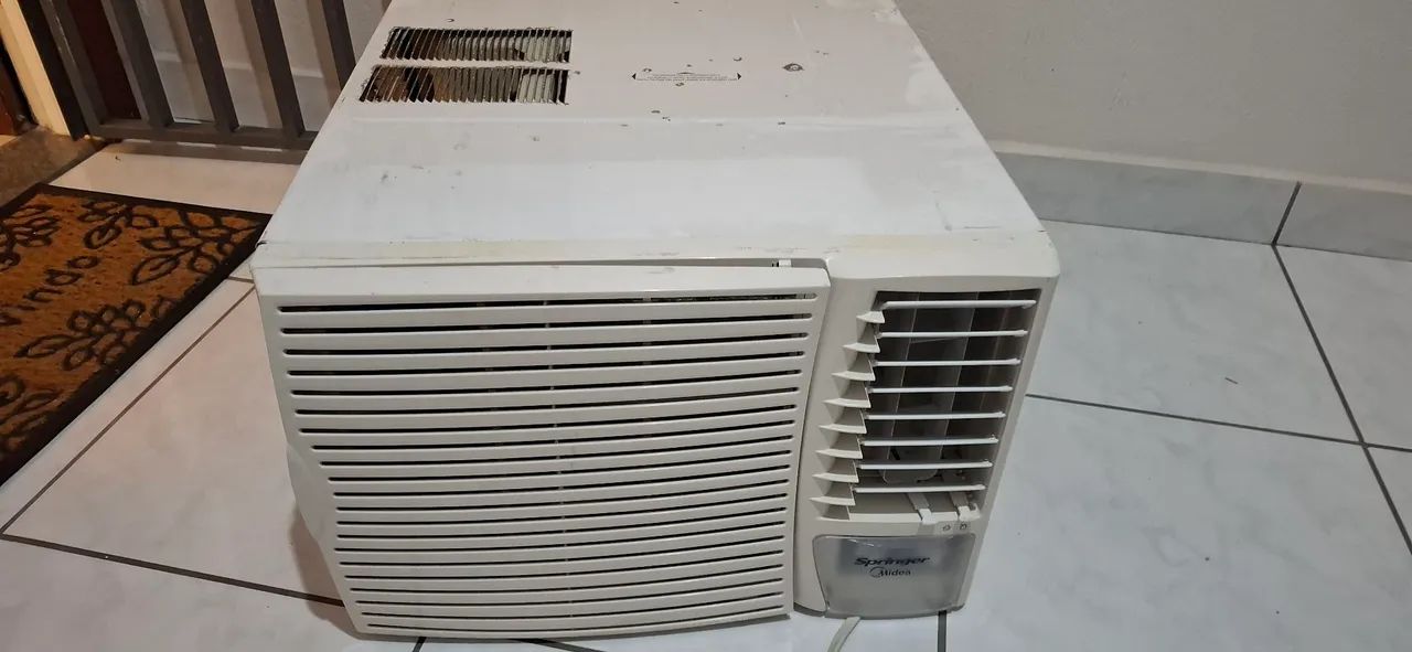 Ar Springer Midea 12000 BTUS