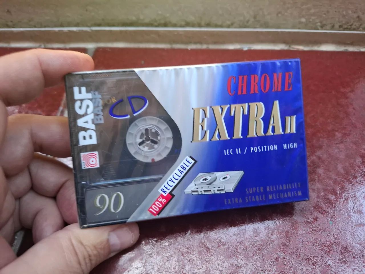 Fita K7 lacrada! - BASF Chrome Extra II - 90 Minutos 