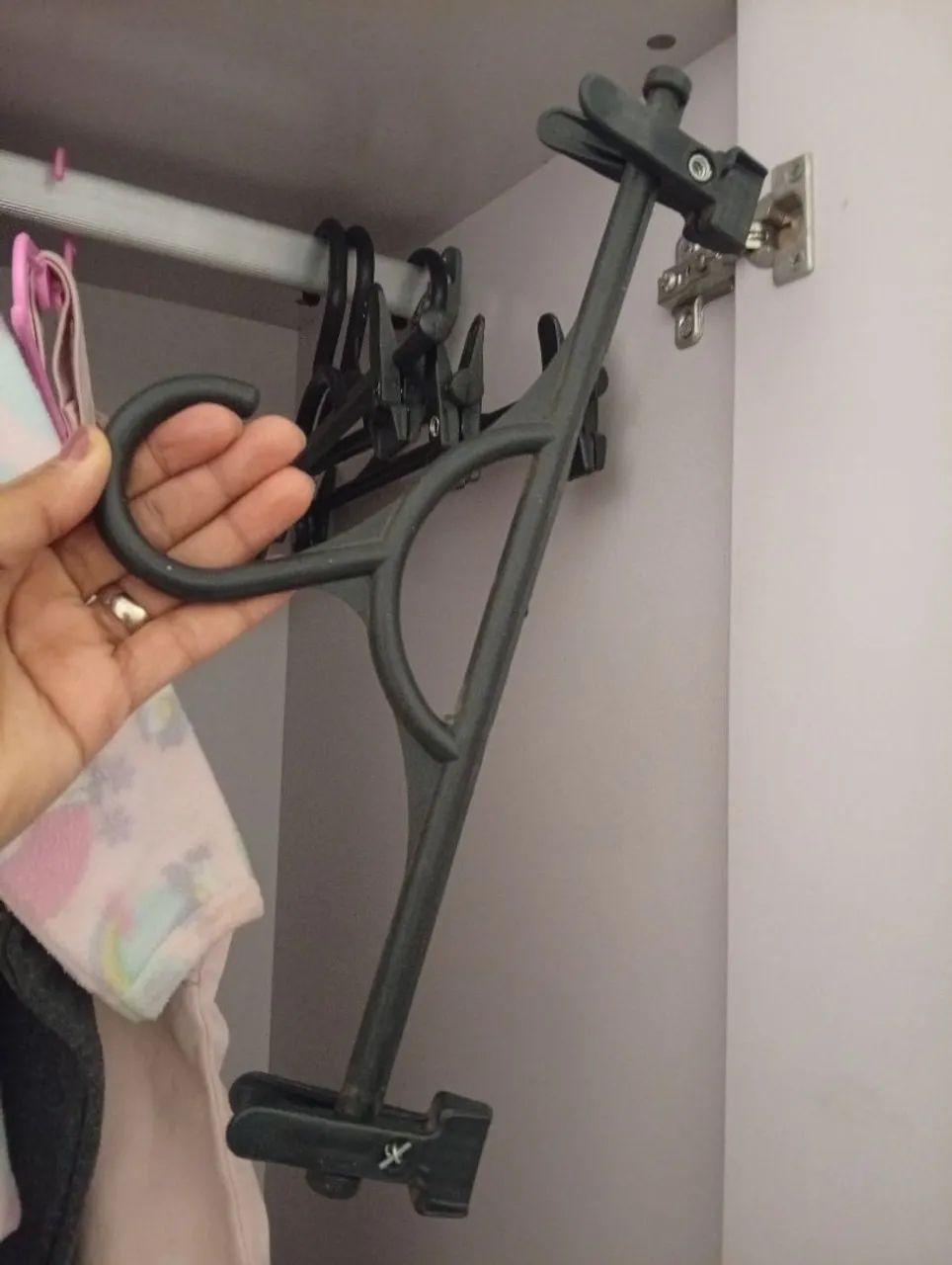 Lote Com 20 Cabides De Presilha Para Calça E Saia (Preço Desapego)