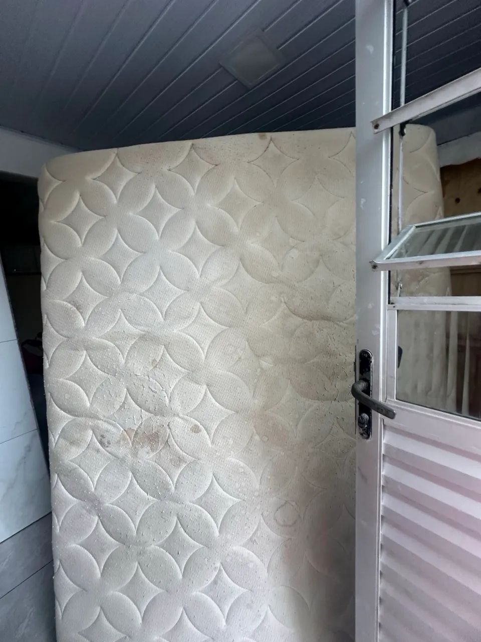 Vendo cama kin ( 300  reias )