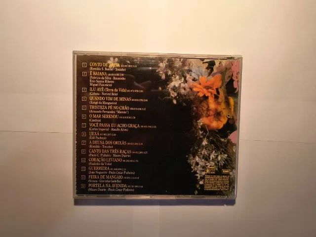 cd clara nunes - o canto da guerreira (usado) - Foto 3
