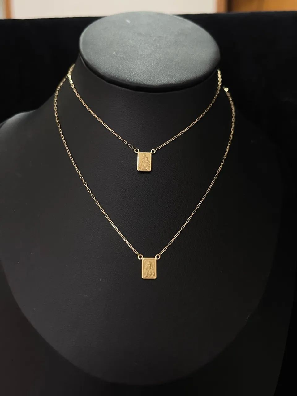 Escapulário de ouro 2.18g 18k procedência garantia eterna