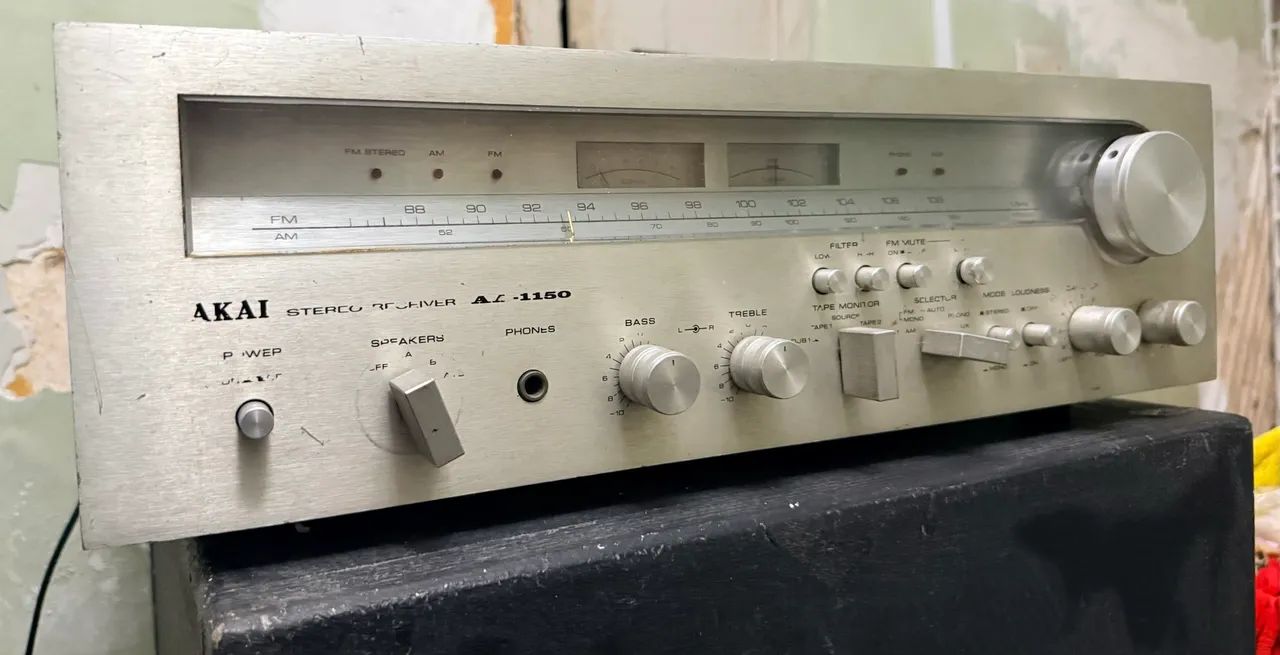 Receiver AKAI AA 1150