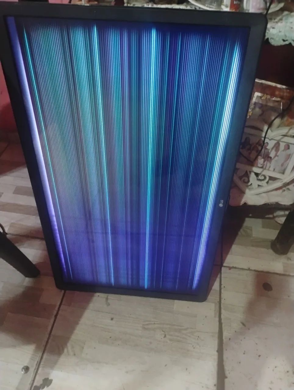 3 TVs  - Foto 2