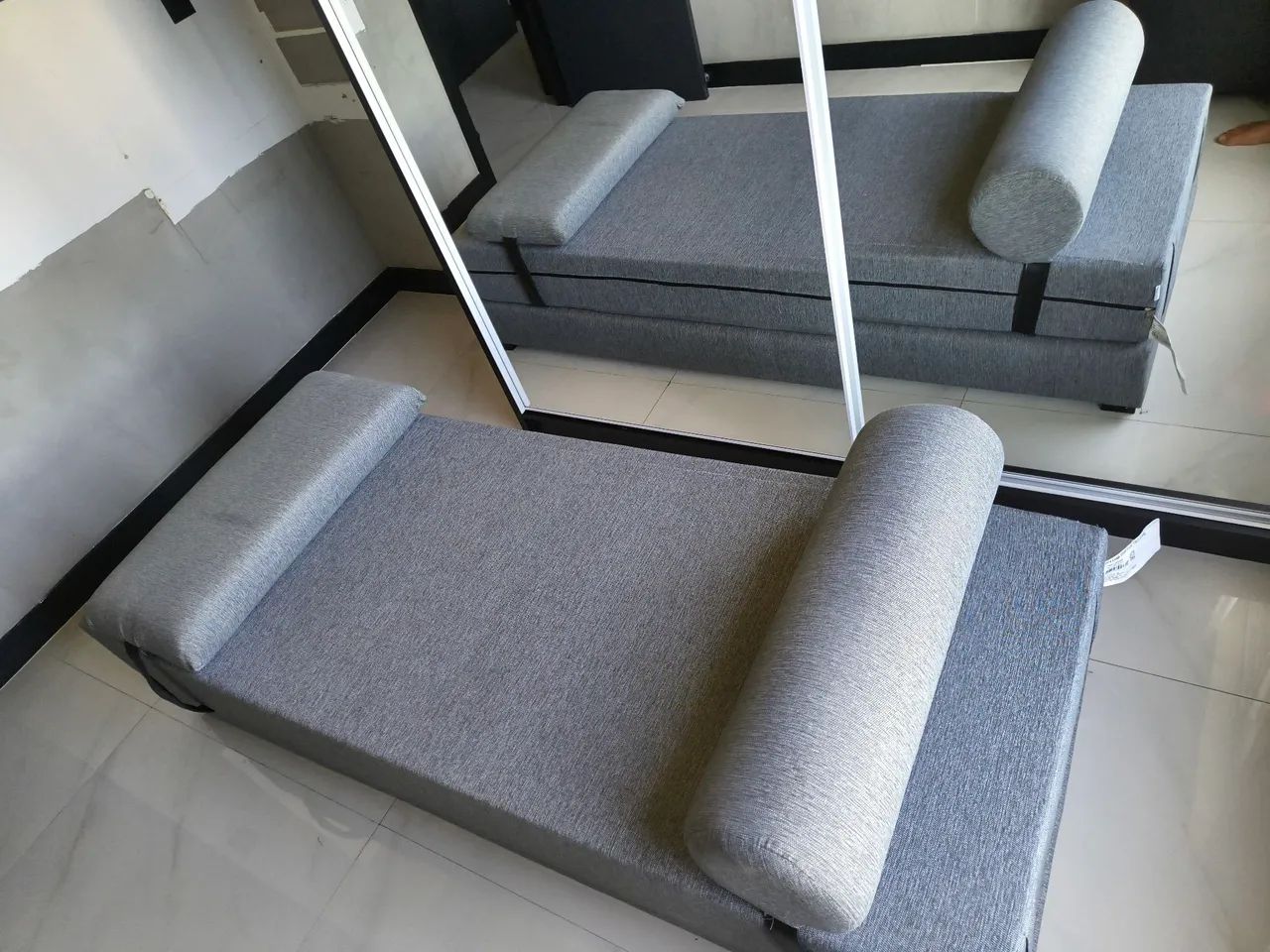 Sofá cama casal linho cinza perfeito estado 