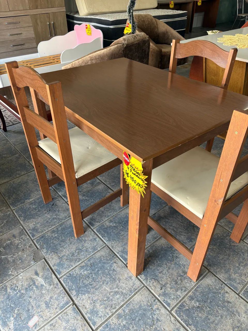 Mesa com 3 cadeiras  - Foto 3