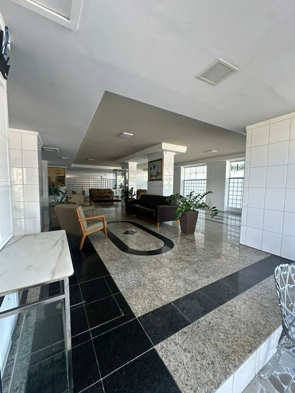 Apartamento no centro com 3 quartos sendo 1 su íte com varanda. - Foto 4