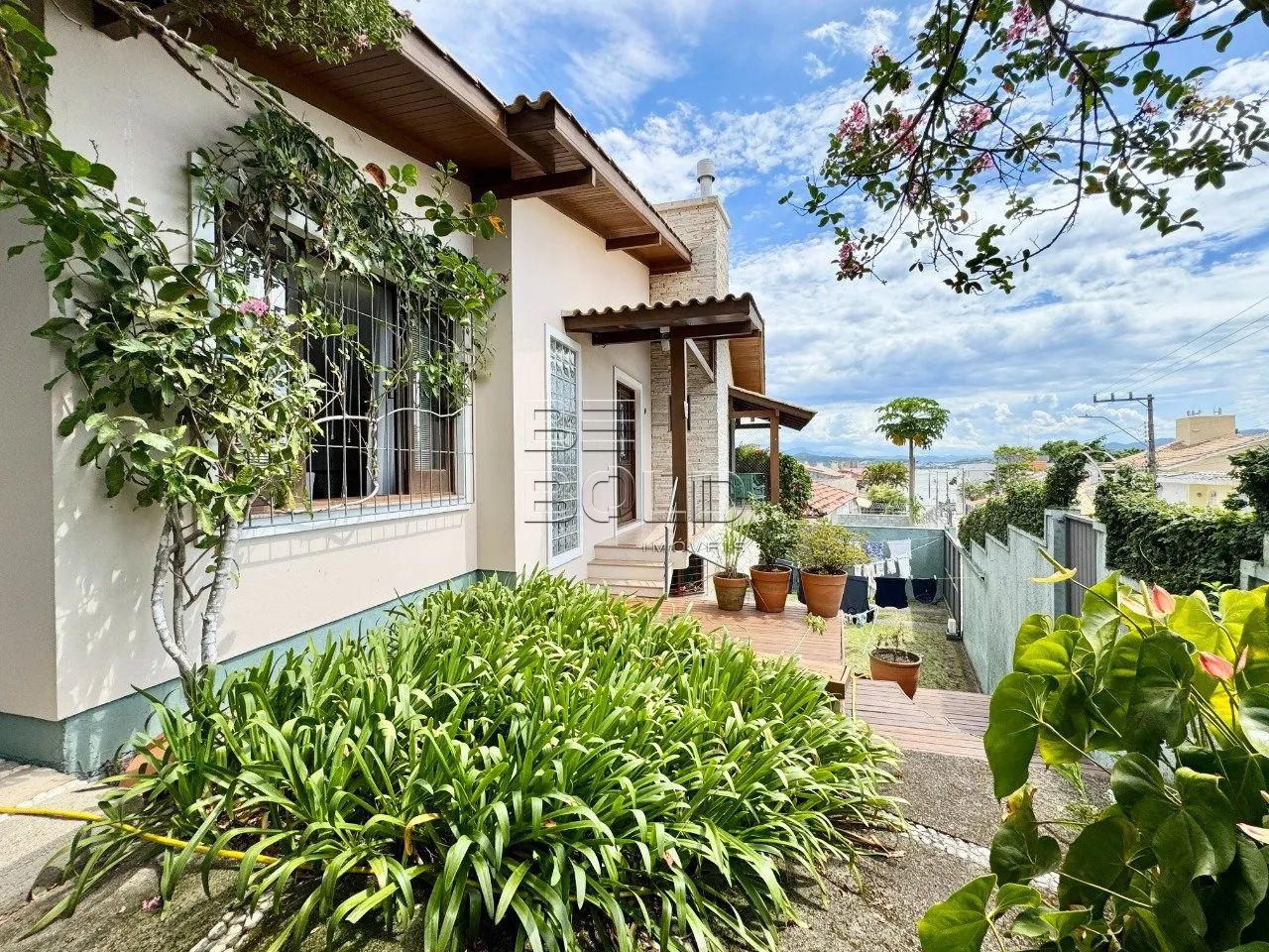 Casa com 5 dormitórios em Bom Abrigo - Foto 3