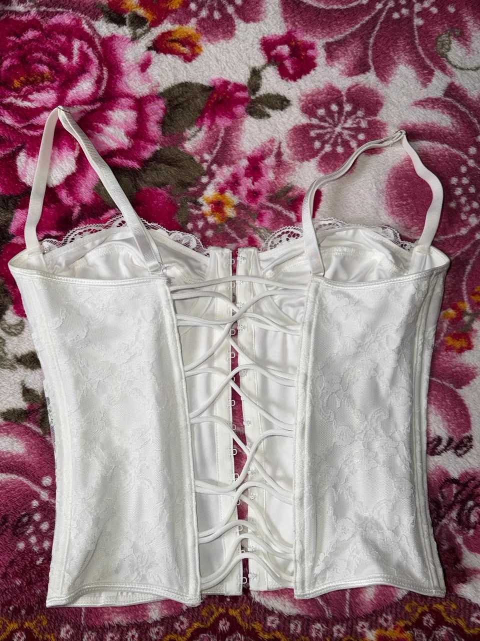 Vendo Corset Branco Rendado SHEIN - Foto 2