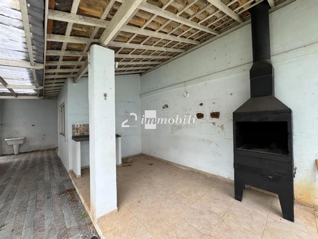 Casa à venda e para alugar em Cotia, Granja Viana, com 3 quartos, com 178 m² - Foto 5