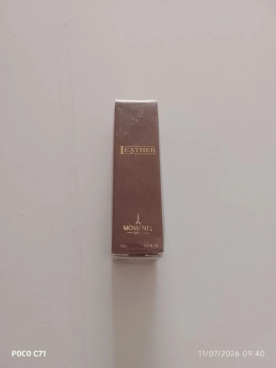 Leather perfume 