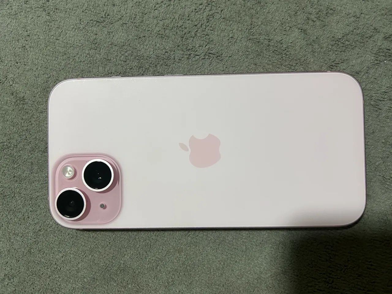 iPhone 15 512GB Rosa - Foto 3