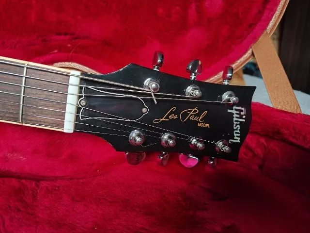 Gibson Les Paul 2009年製　抜け殻 Gibson Les Paul 2009年製 抜け殻 Gibson 7 Cordas Les Paul Standard