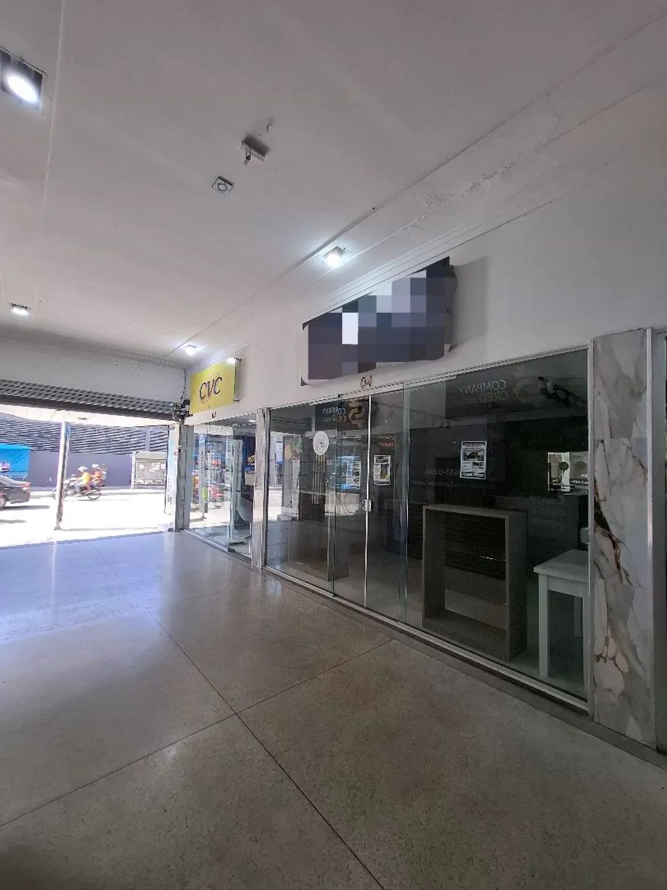 Alugo loja na Glória em ótima localização 