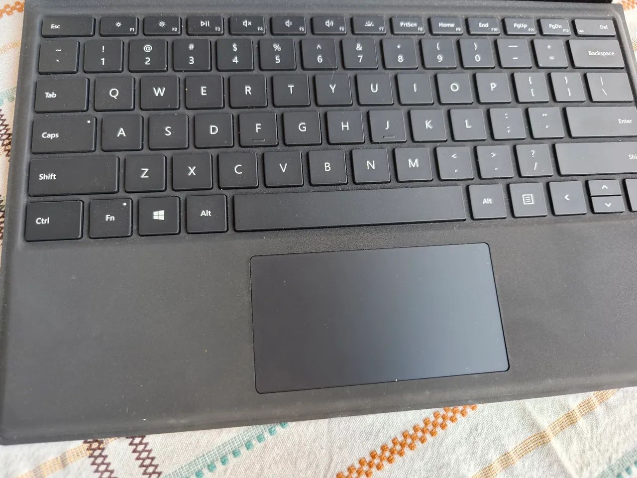 Microsoft Surface 6Pro  256GB - Foto 5