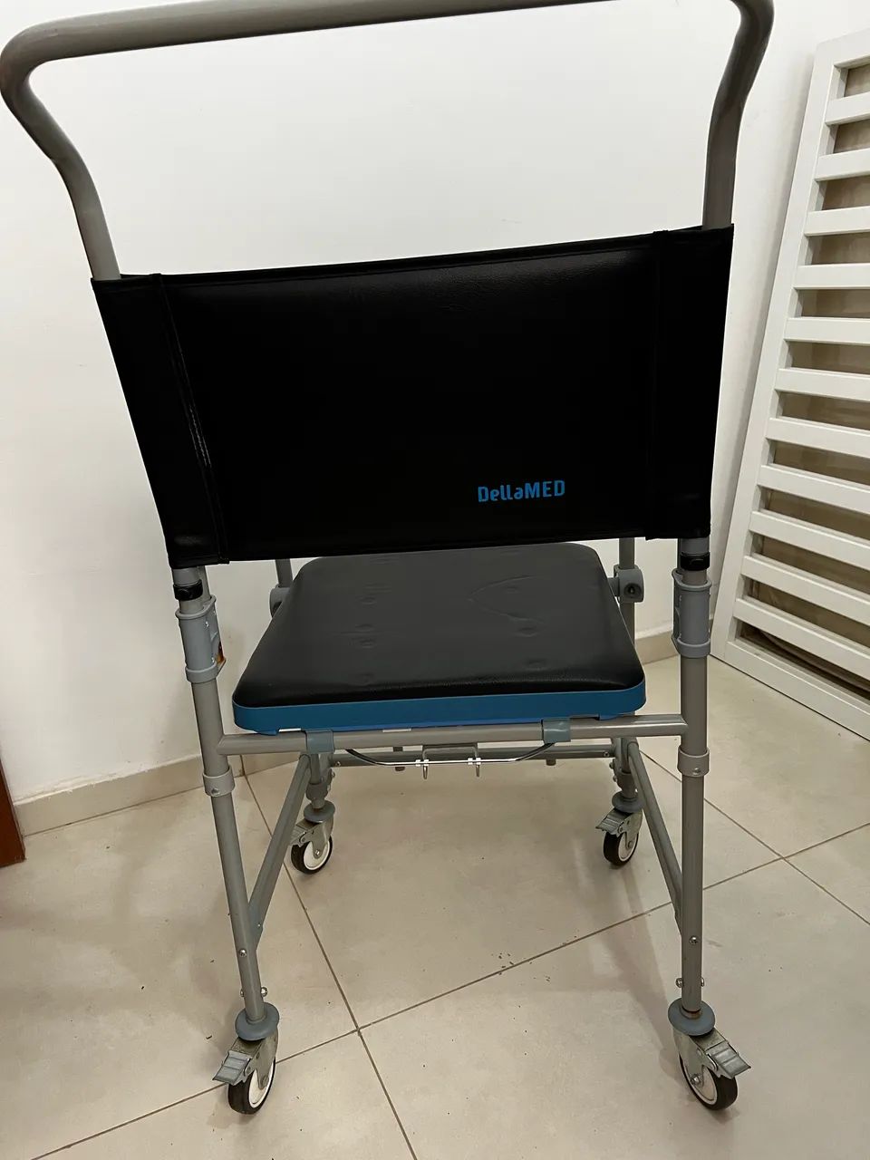 Cadeira de banho muito nova. 149,00 - Foto 3