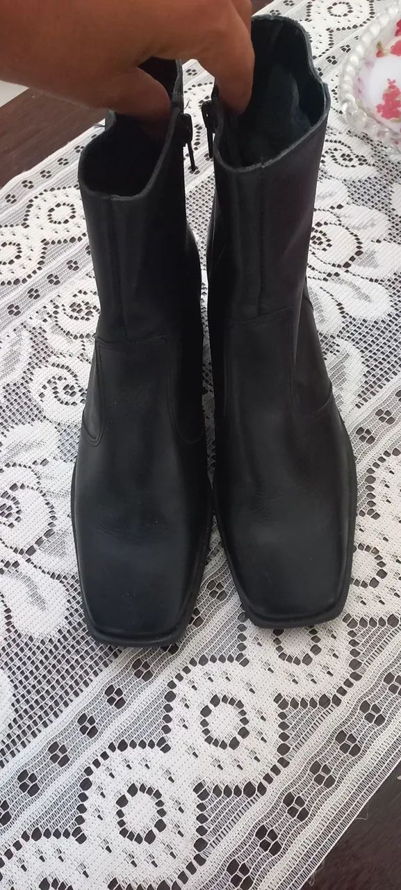 Bota couro legítimo marca Satinato tam 38 nova - Foto 4