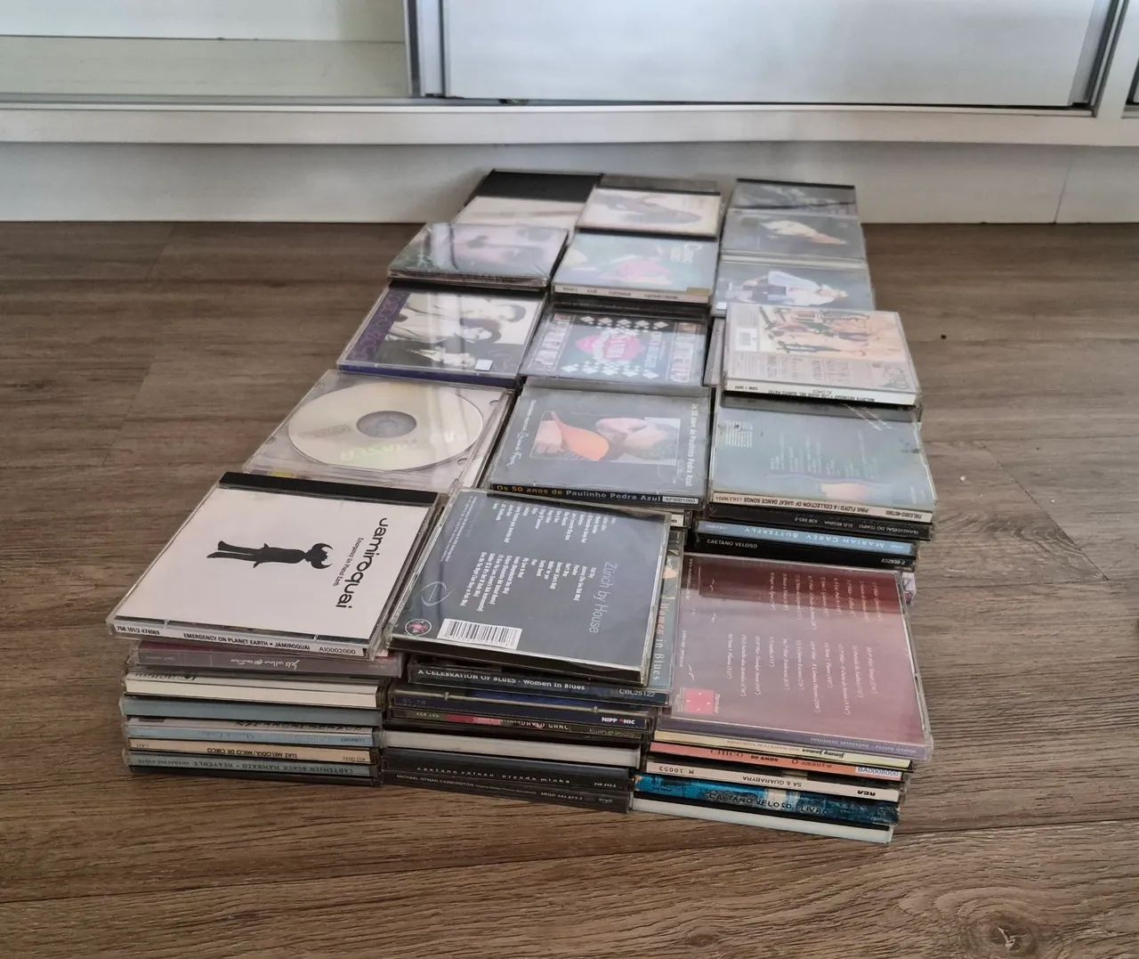 175 CDs + Gal Costa lacrado