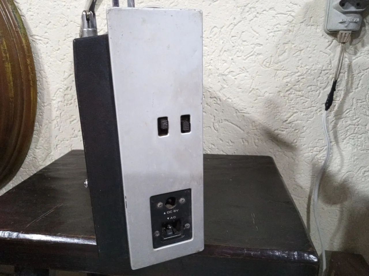 Rádio gravador antigo Sharp  - Foto 3