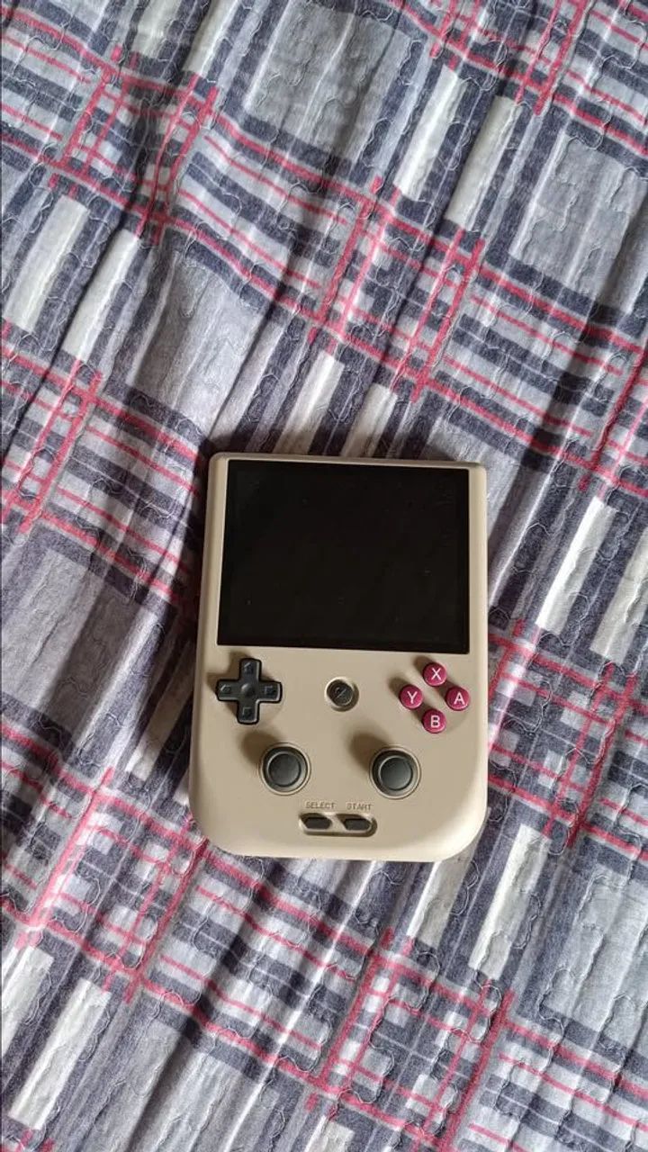 RG405V - Video Game Portátil - Foto 4