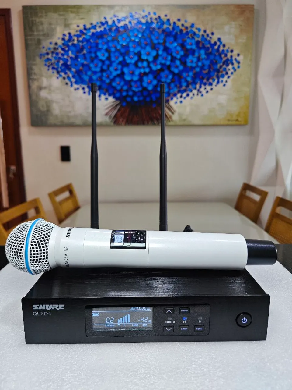 MICROFONE SHURE QLXD4 BETA 87A CONDENSADOR - Microfones e