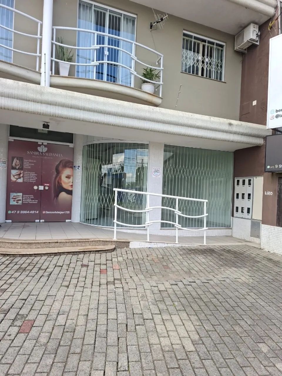 Alugo Sala Comercial na Rua Dois de Setembro ( Itoupava Norte) com 70m - Foto 2