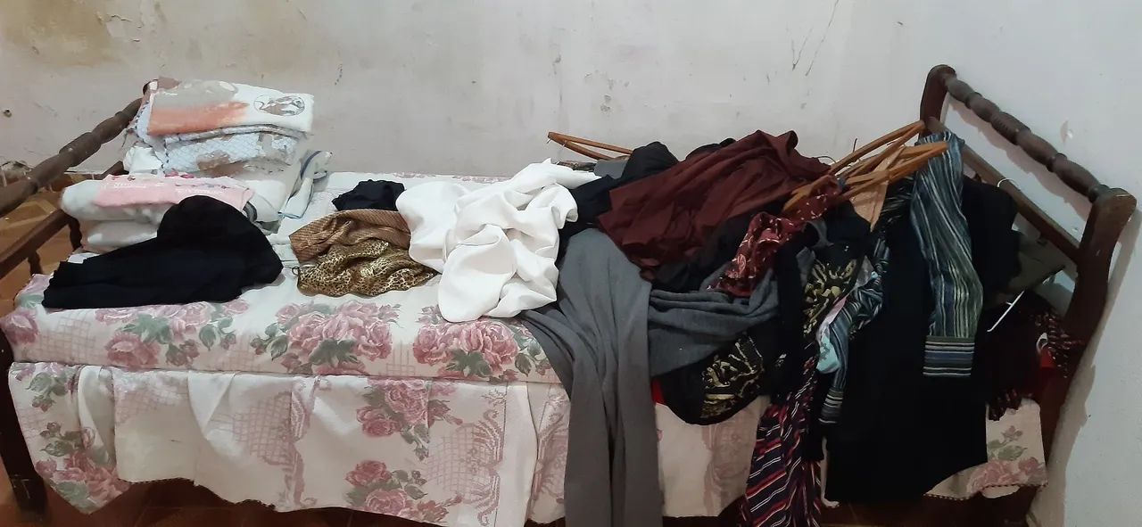 Cama de solteiro acompanha colchão  - Foto 2