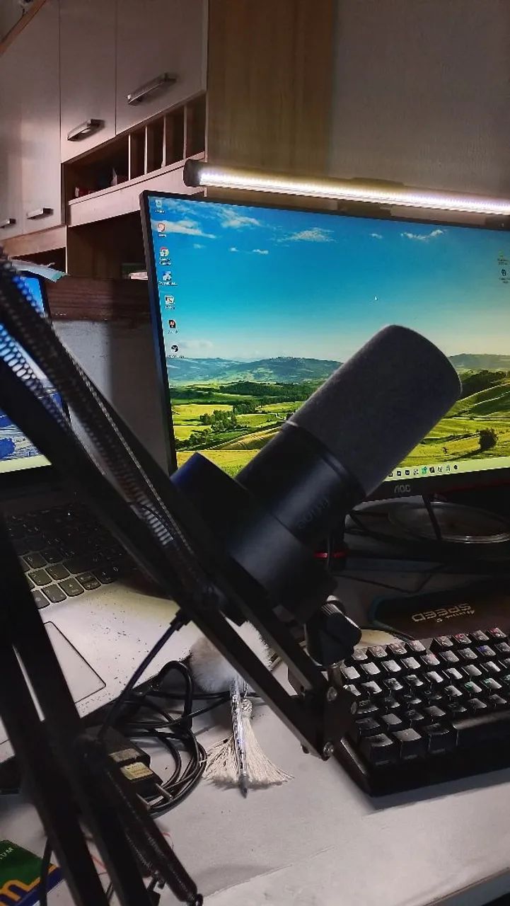 Microfone Dinâmico Novo Fifine K688