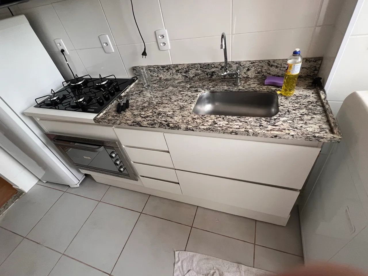 Apartamento mobiliado 