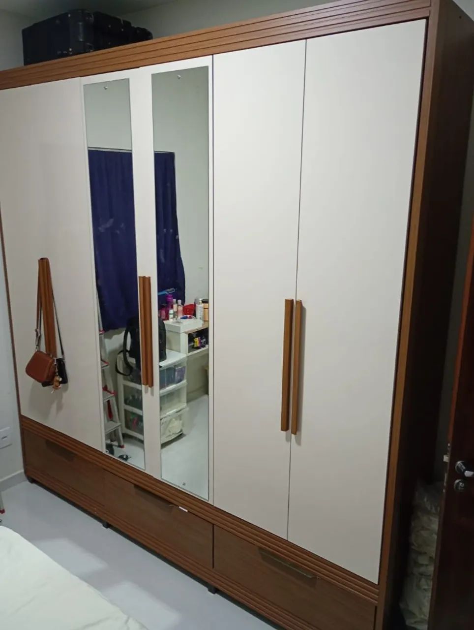 Quadra roupa 