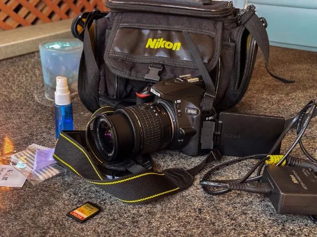 Câmera Nikon d5600 kit NOVA