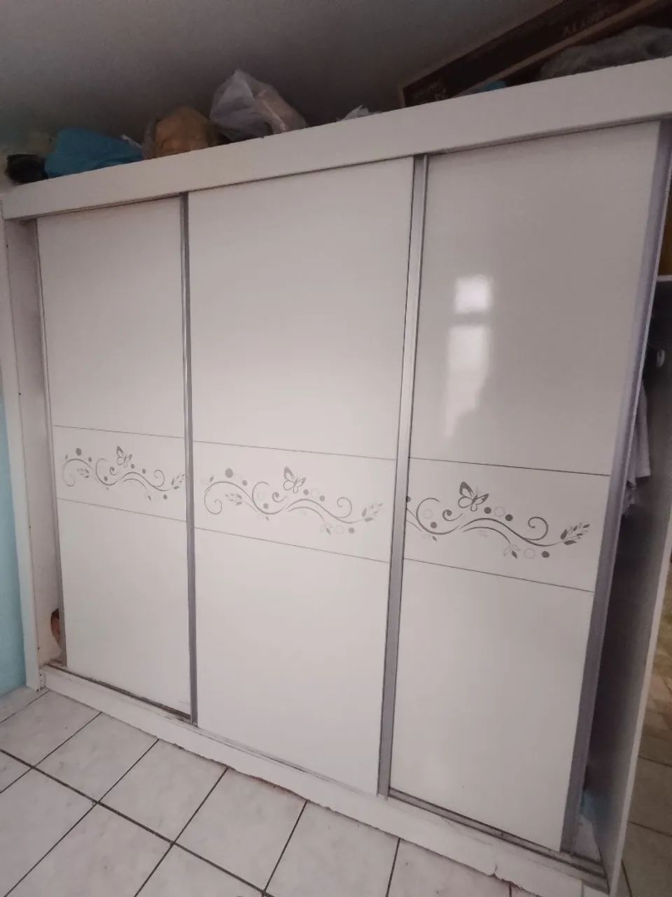Guarda roupa BOM ESTADo