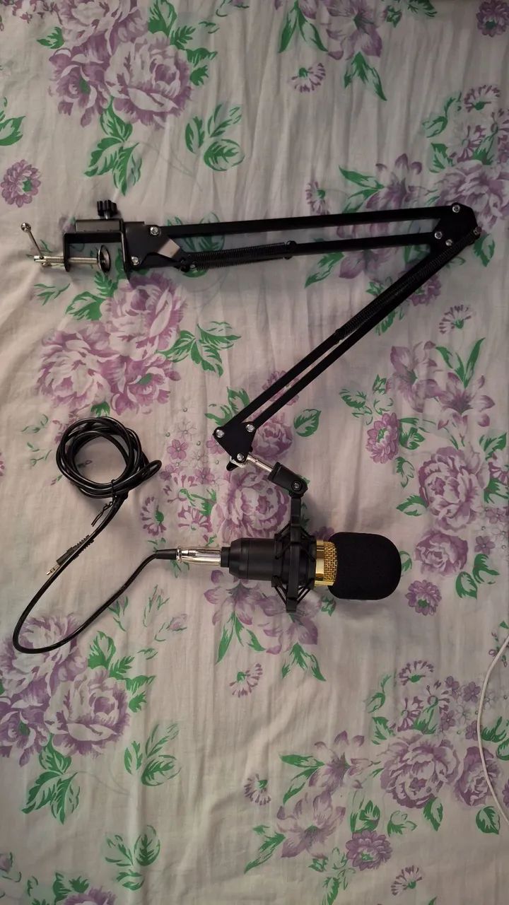 Microfone condensado 