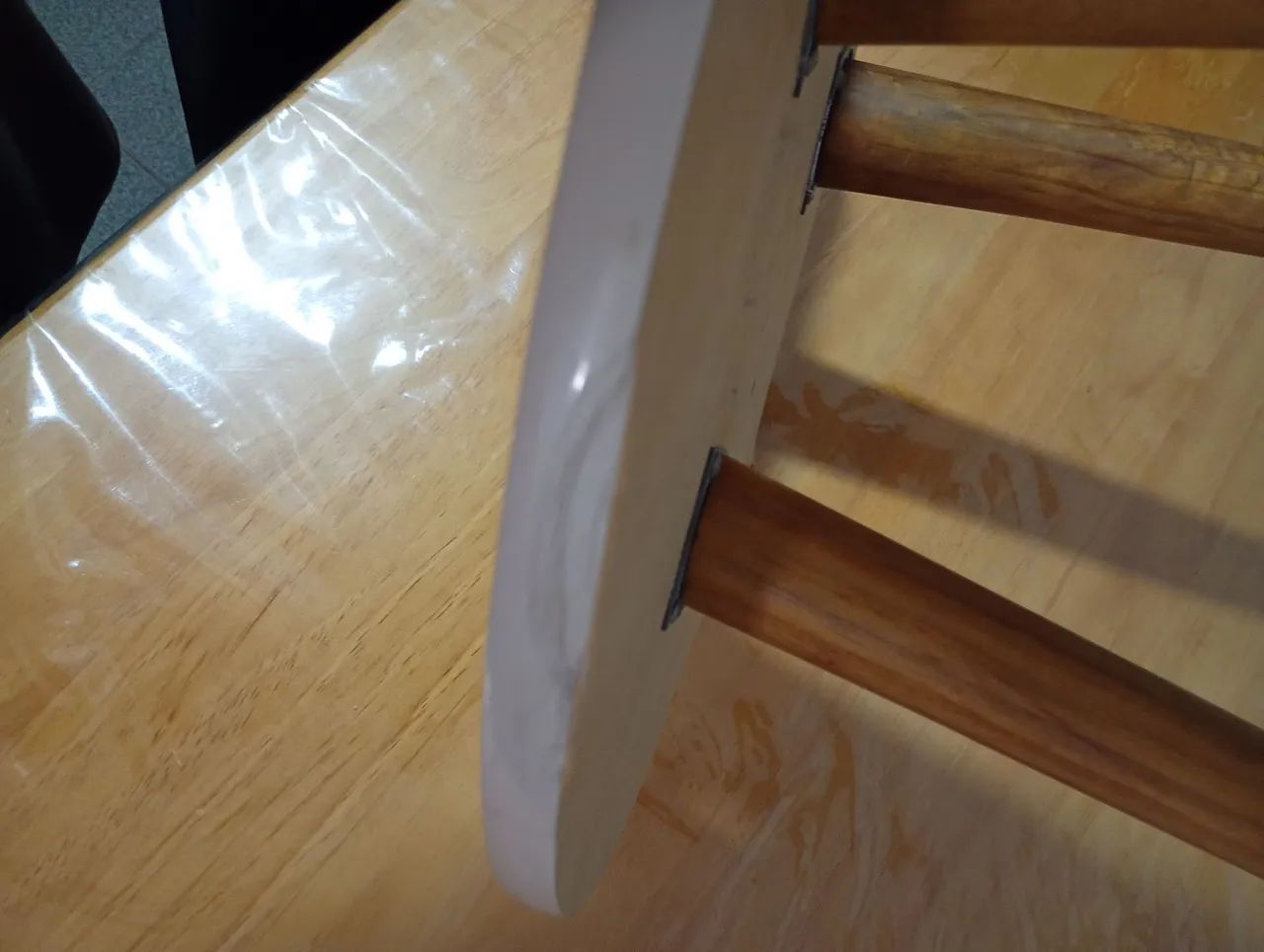 Coffee Table/Bedside Table64985858659330124