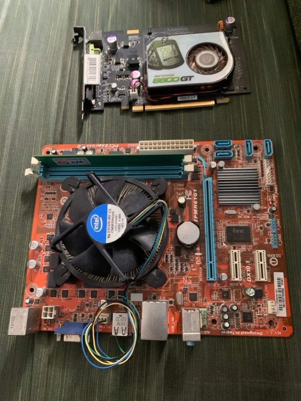 Placa mãe e placa de vídeo 