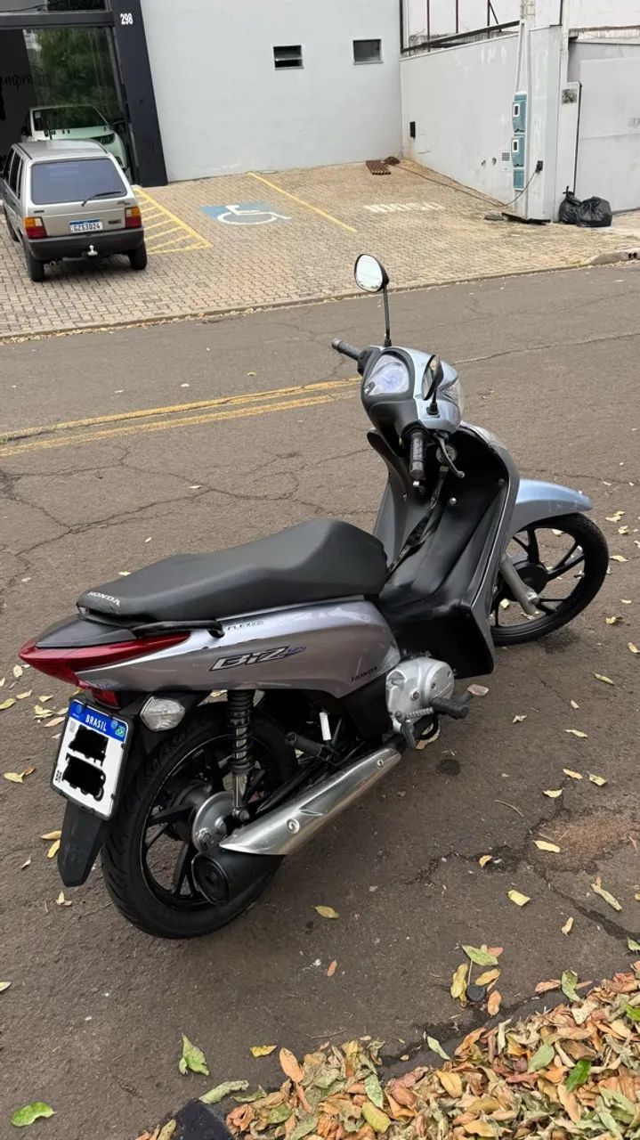 Biz ES 125 2015 - Foto 4