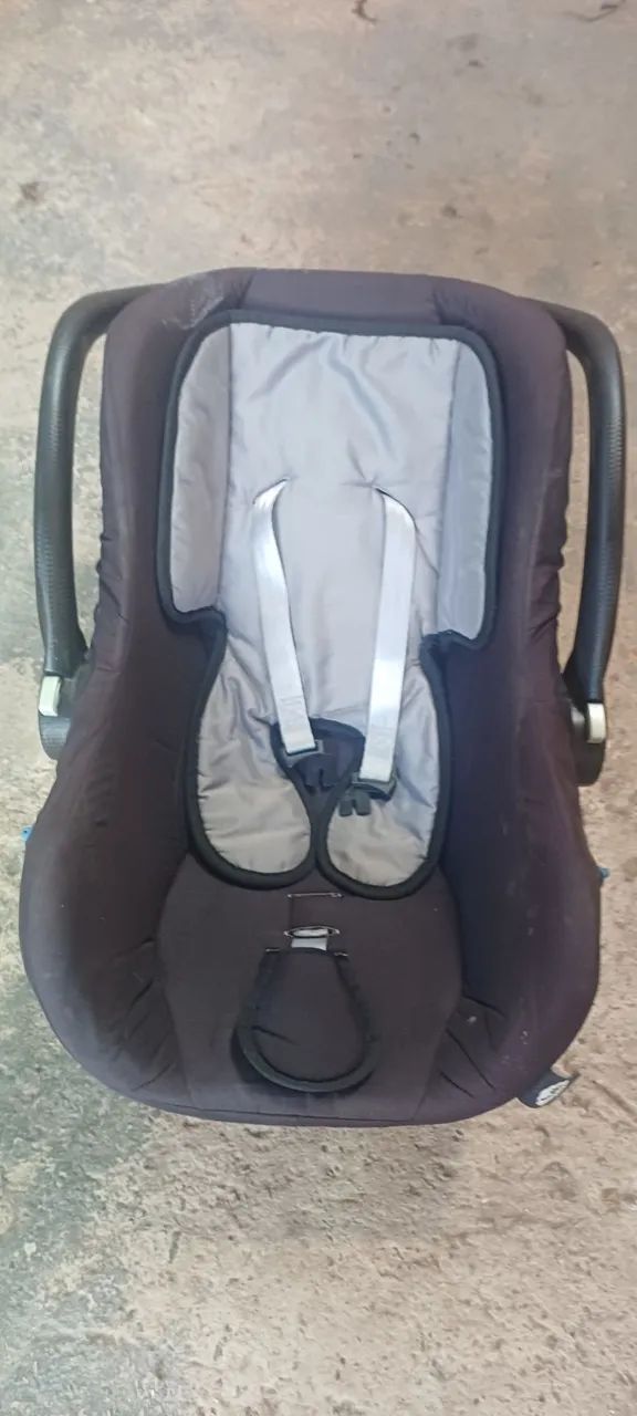 Vendo bebê conforto 150,00 e andajar 120,00 - Foto 3