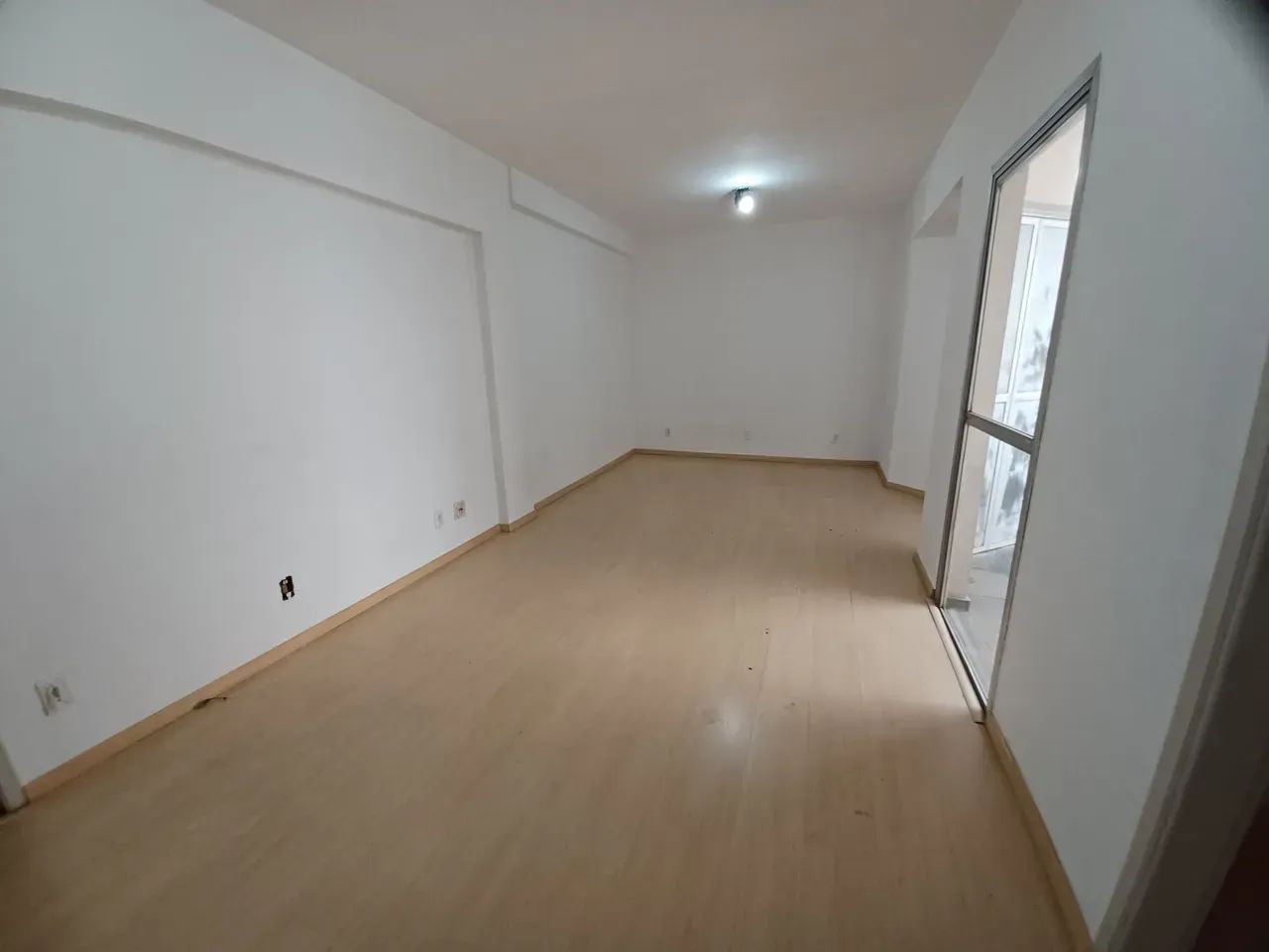 Alugo Kitnetão com garagem-Centro - Campinas - SP - Foto 3